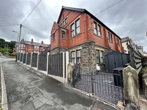 Photo 34- click for photo gallery